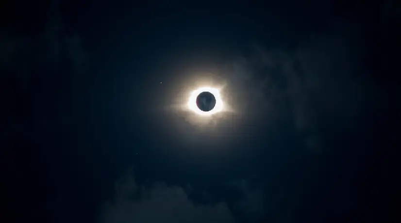 Primer eclipse solar del 2023 en Colombia