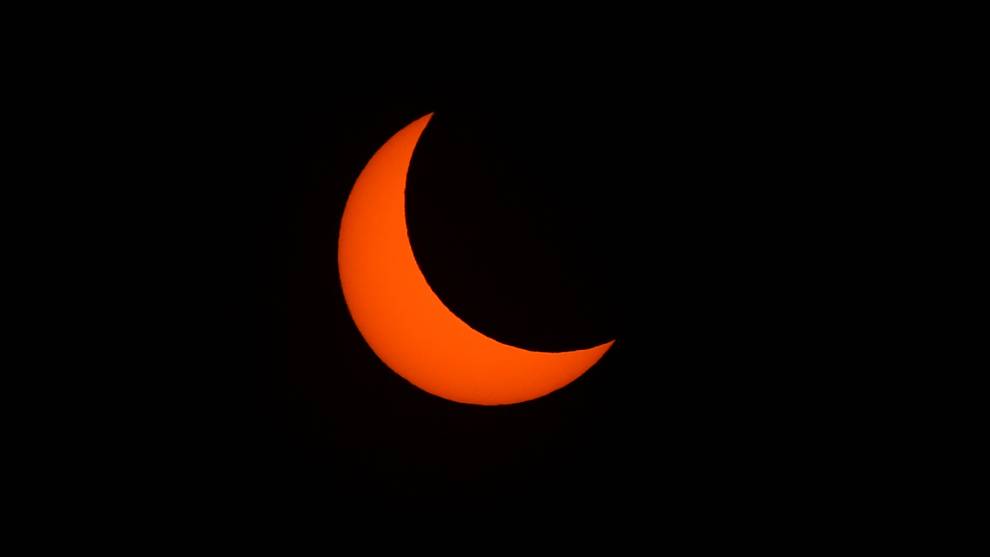 Las imágenes más espectaculares que dejó el eclipse anular 'Aro de fuego'