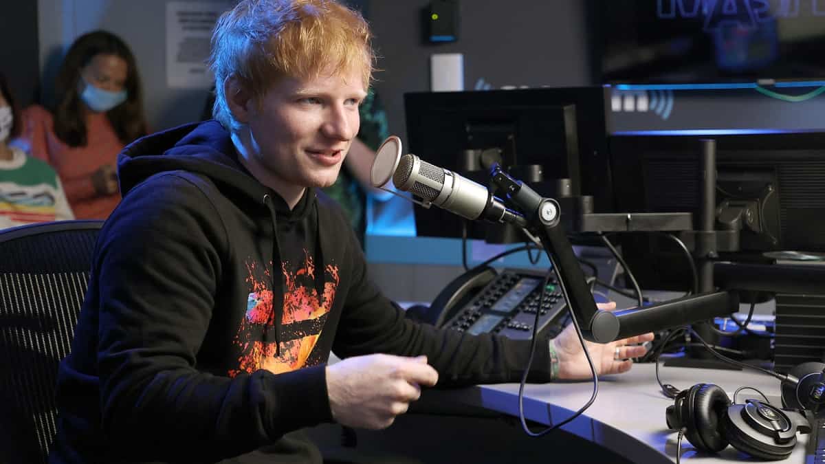 Ed Sheeran da positivo para covid-19 y no asistirá a compromisos de su nuevo álbum
