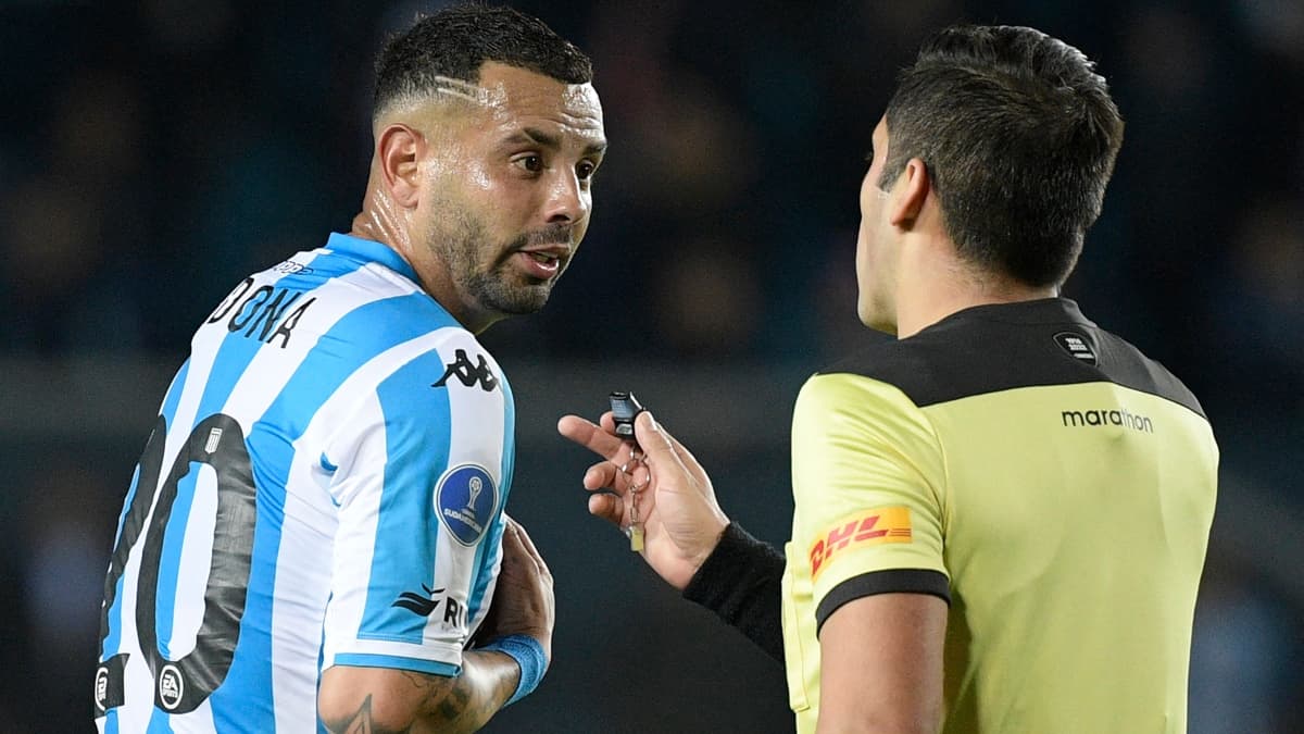 Ataque de Pablo Carrozza a Edwin Cardona por conducir borracho