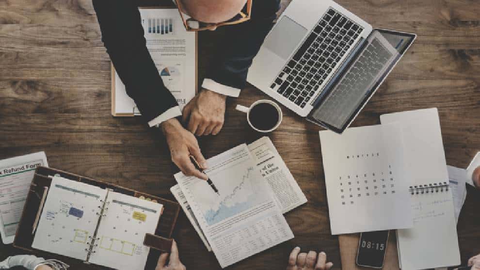 Acciones en Europa y EE.UU. en riesgo por covid-19