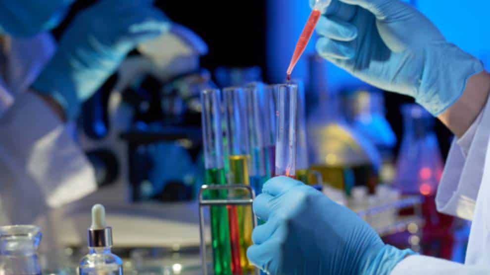 EE.UU. aprueba un tratamiento antimalaria para combatir el coronavirus