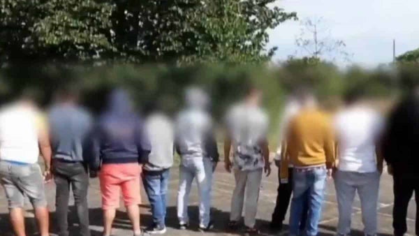 Capturan a ‘Los Flacos´, presuntos responsables de homicidios y tráfico de estupefacientes en el Eje Cafetero Capturan a ‘Los Flacos´, presuntos responsables de homicidios y tráfico de estupefacientes en el Eje Cafetero