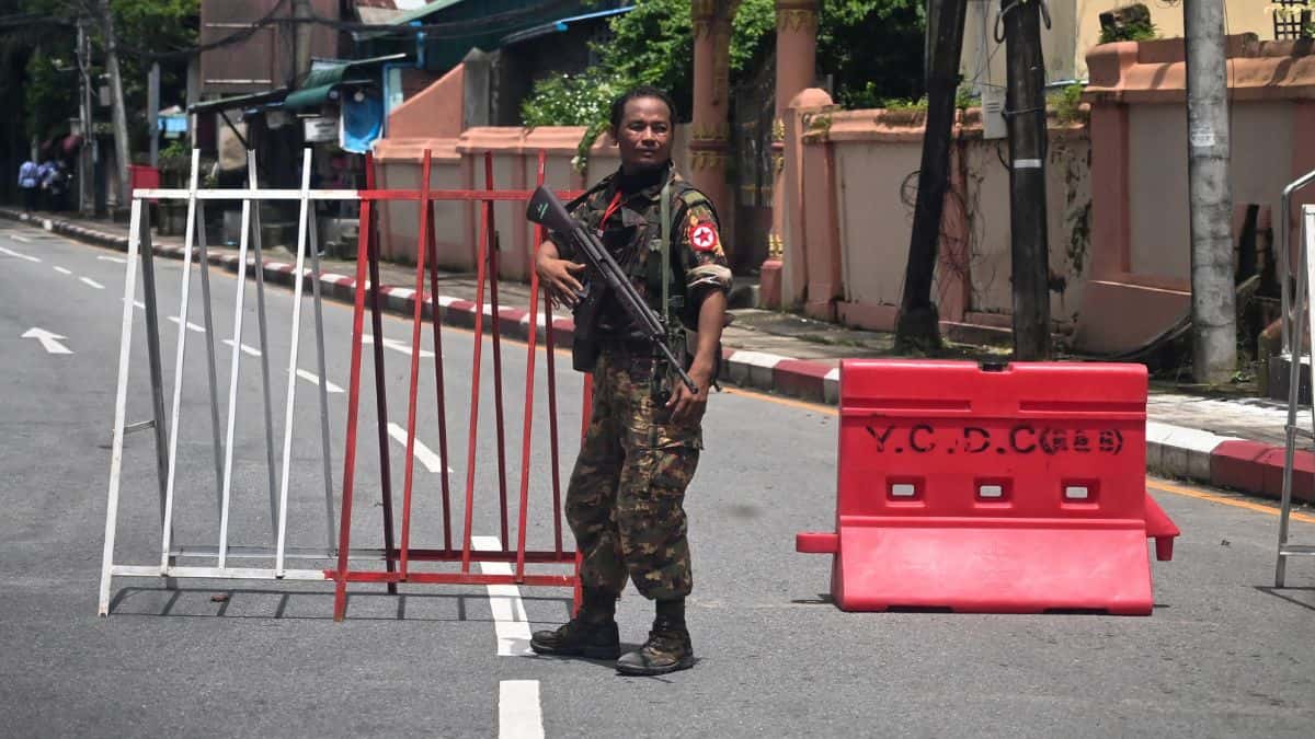 En Birmania, los militares ejecutan a cuatro activistas