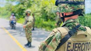 Foto de archivo Ejército ante solicitud de arresto a Carlos Rincón