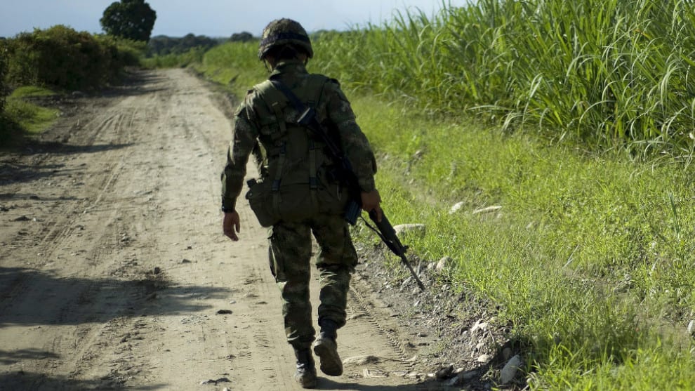 El uniformado asesinado llevaba nueve años en la institución. Foto: AFP
