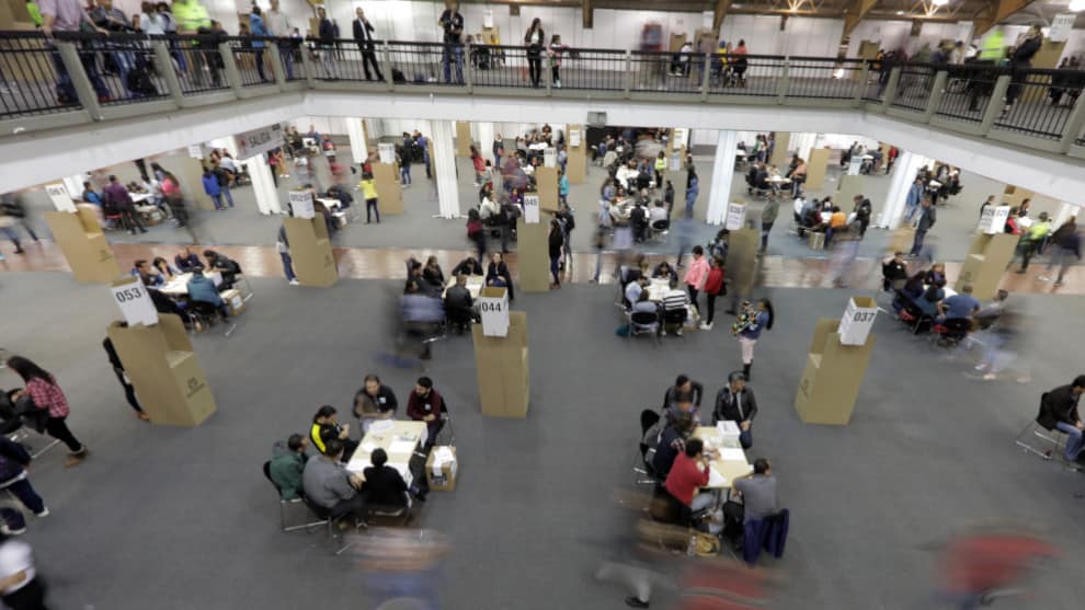 Solo en Colombia 36,6 millones de personas están llamados a las urnas. Foto: AFP