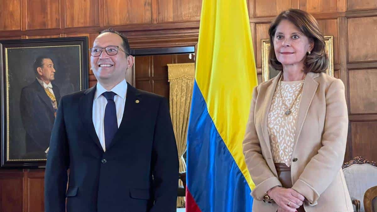 Héctor Arenas Neira es el nuevo embajador de Colombia ante Rusia