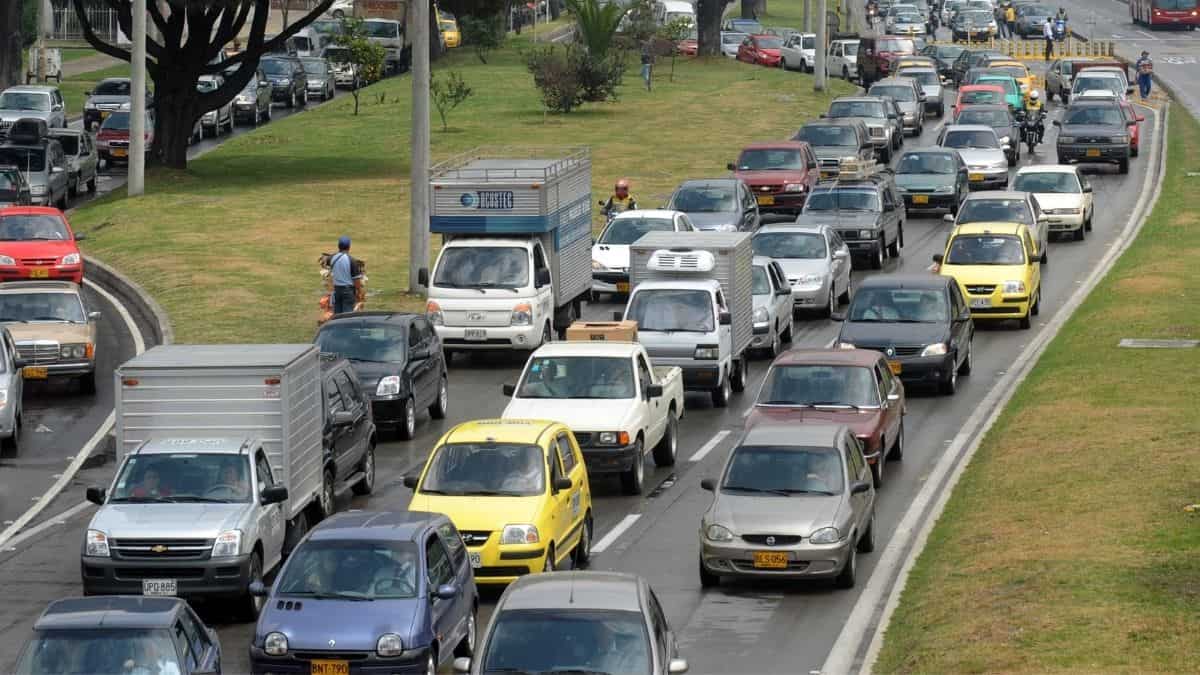 Embargos a morosos de multas de tránsito en Bogotá