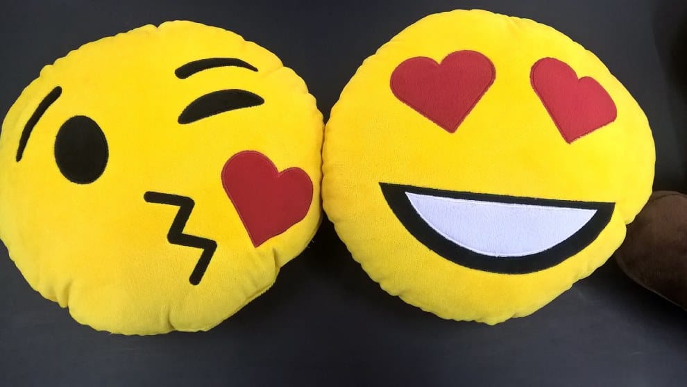 La cantidad de emojis que usas dice mucho de tu vida sexual