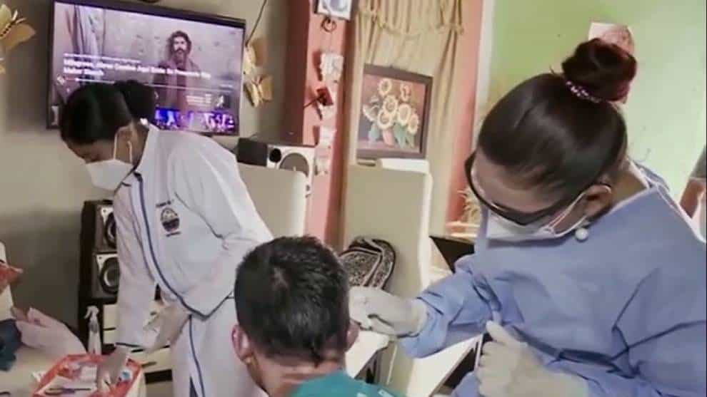 Los ángeles de Tasajera: enfermeras atienden gratis a heridos de la explosión