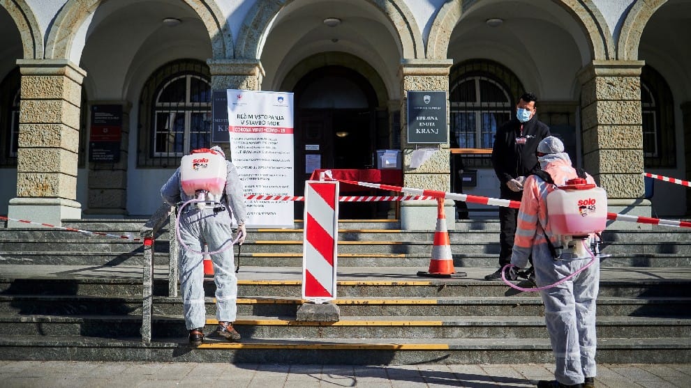 Declaran el fin de la pandemia en Eslovenia y abren sus fronteras