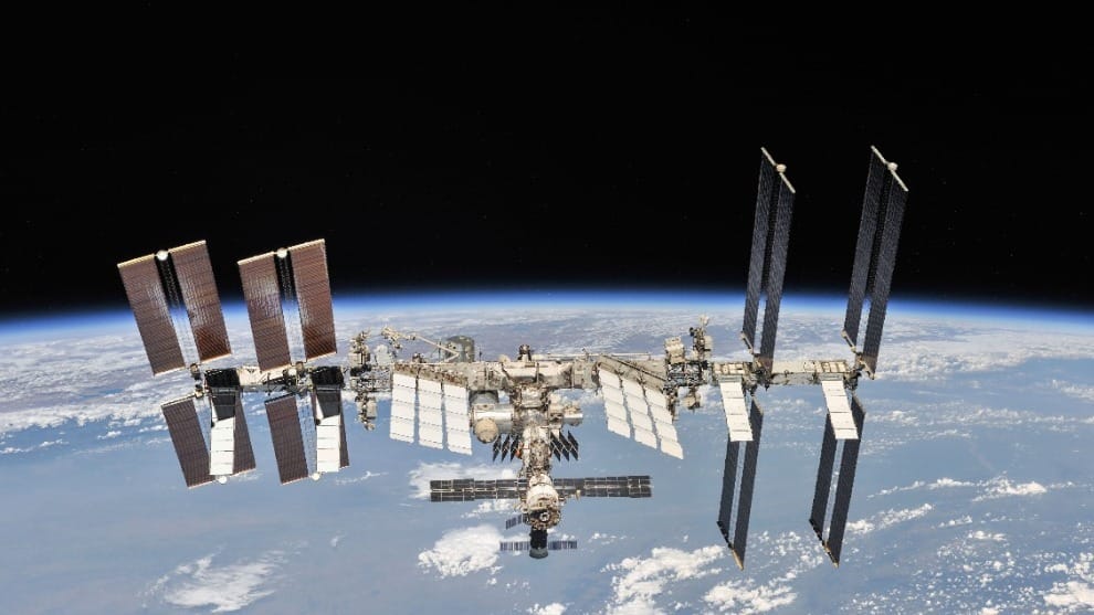 China y Rusia podrían crear base de datos para la exploración lunar