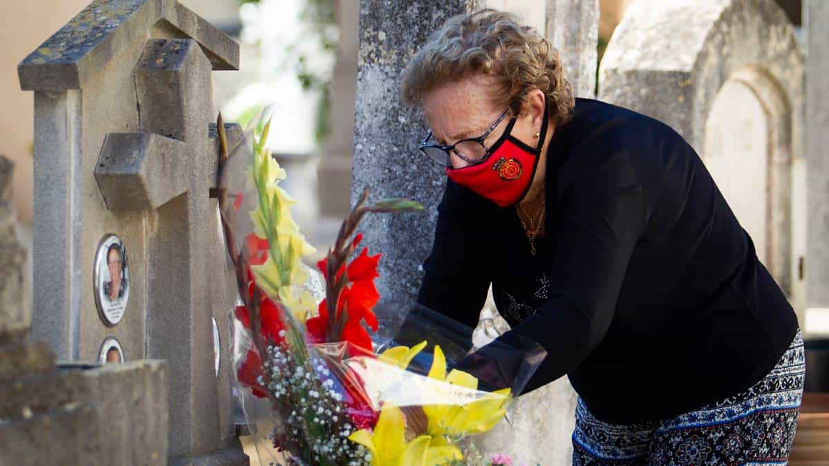 España supera récord de muertes por coronavirus en 24 horas