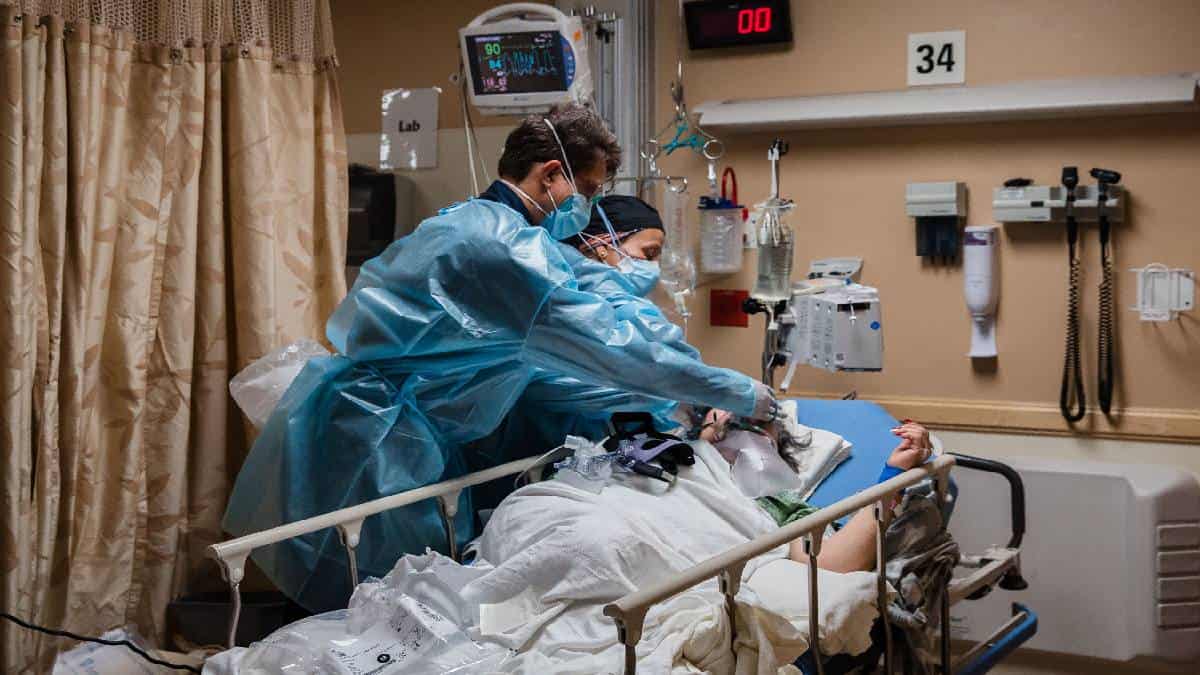 Estados Unidos superó los 25 millones de casos positivos por covid-19