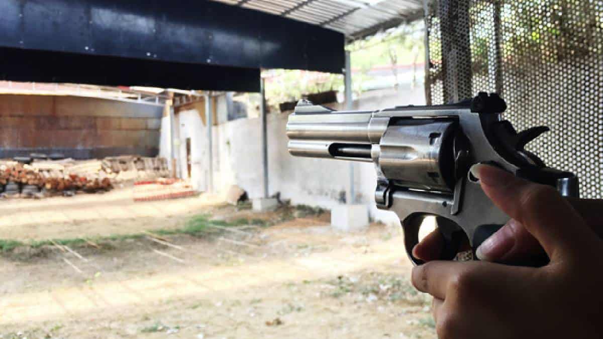 ¡Un milagro! Youtuber se disparó en la cabeza y logró sobrevivir