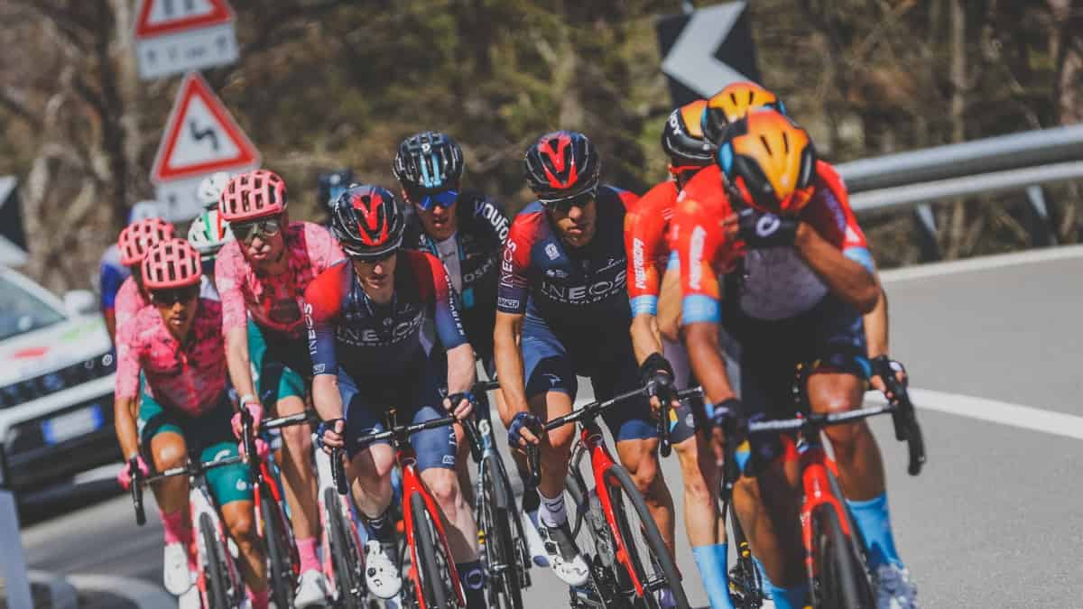 Tour de los Alpes: Esteban Chaves y Supermán López, etapa 2 y general
