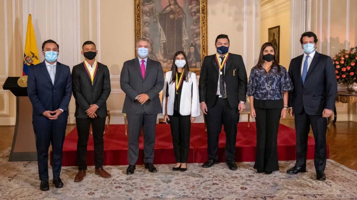 ¿Qué recibieron los estudiantes que sacaron puntaje perfecto en Icfes?