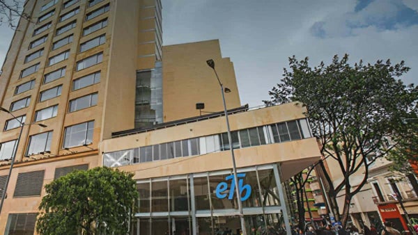 ¿Qué pasó con 43 millones de dólares?: Las preguntas sobre movimientos de ETB en acuerdos comerciales