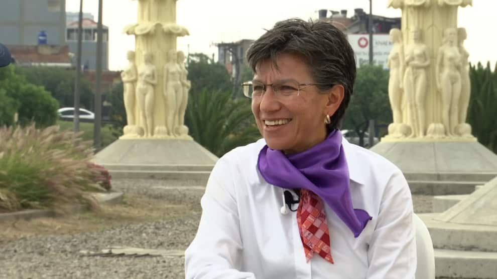 Amaneciendo con Eva: Claudia López