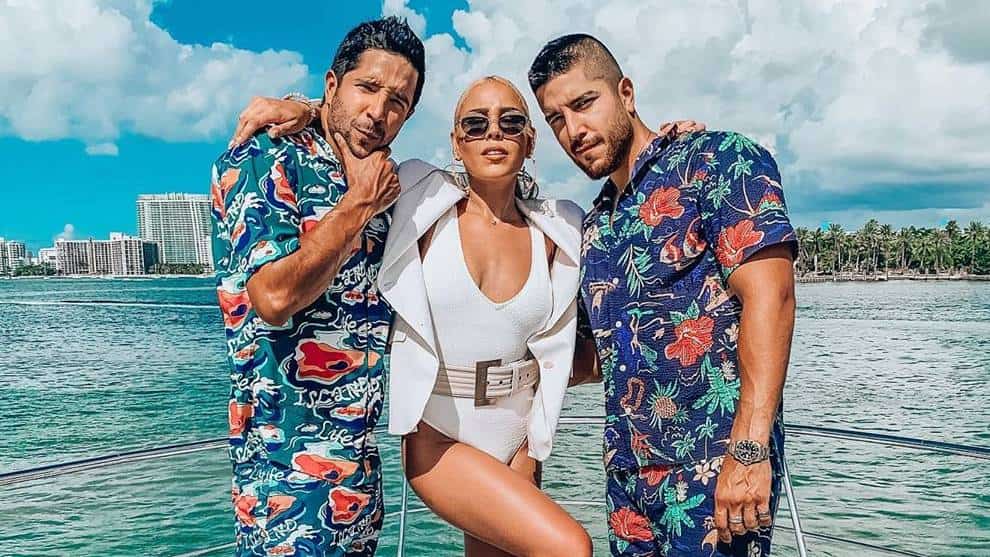 Danna Paola - Cali y El Dandee