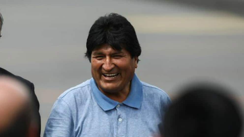 Evo Morales viajó de manera "temporal" a Cuba