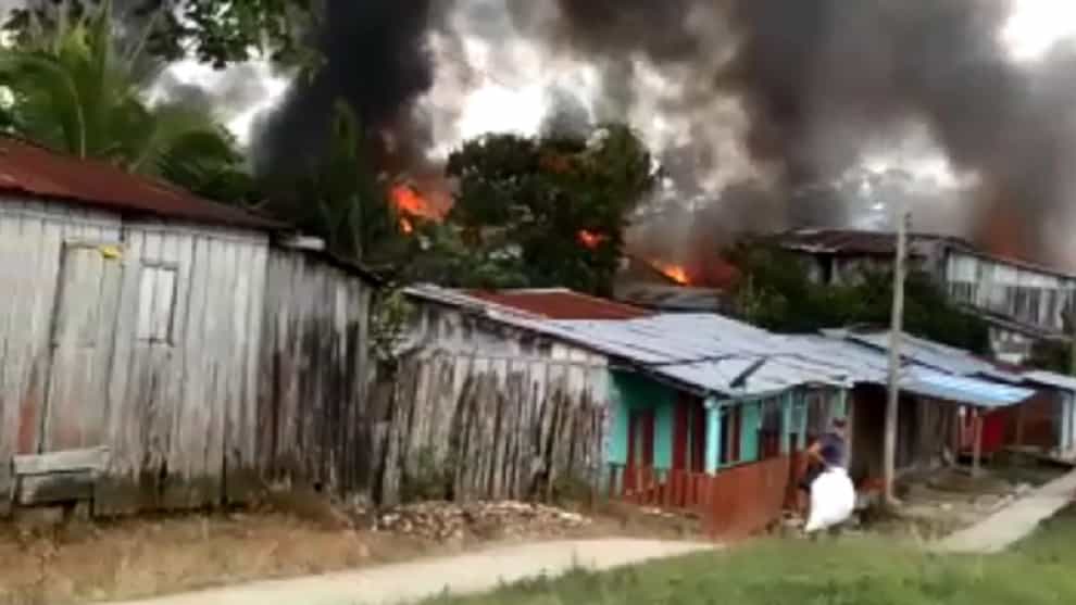 Viviendas afectadas por la explosión en Mecaya, Puerto Leguízamo.