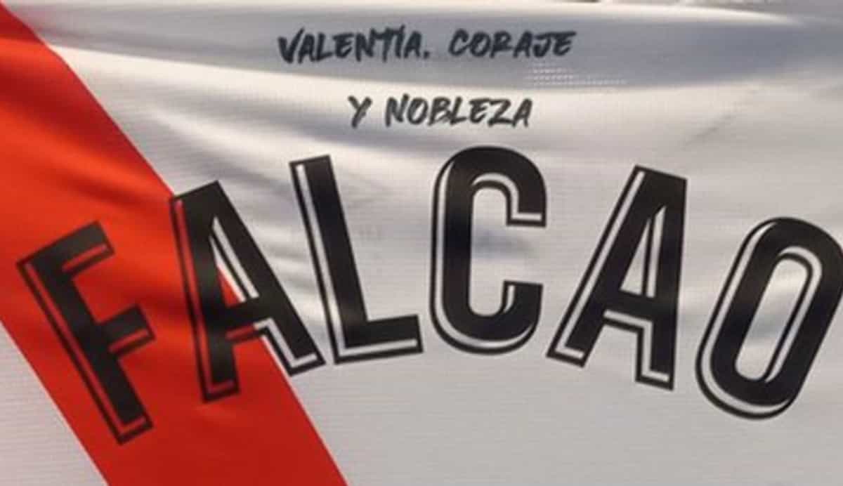 razón por la que Falcao eligió el número 3 en el Rayo Vallecano