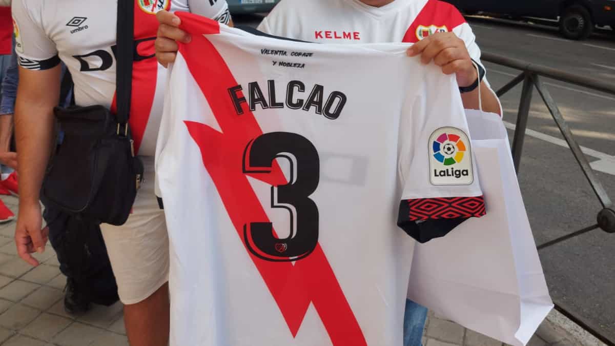 Costo de la camiseta de Falcao en el Rayo Vallecano