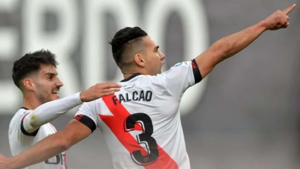 Falcao junto a Cabal y Farah en Rayo Vallecano 1-1 Real Sociedad