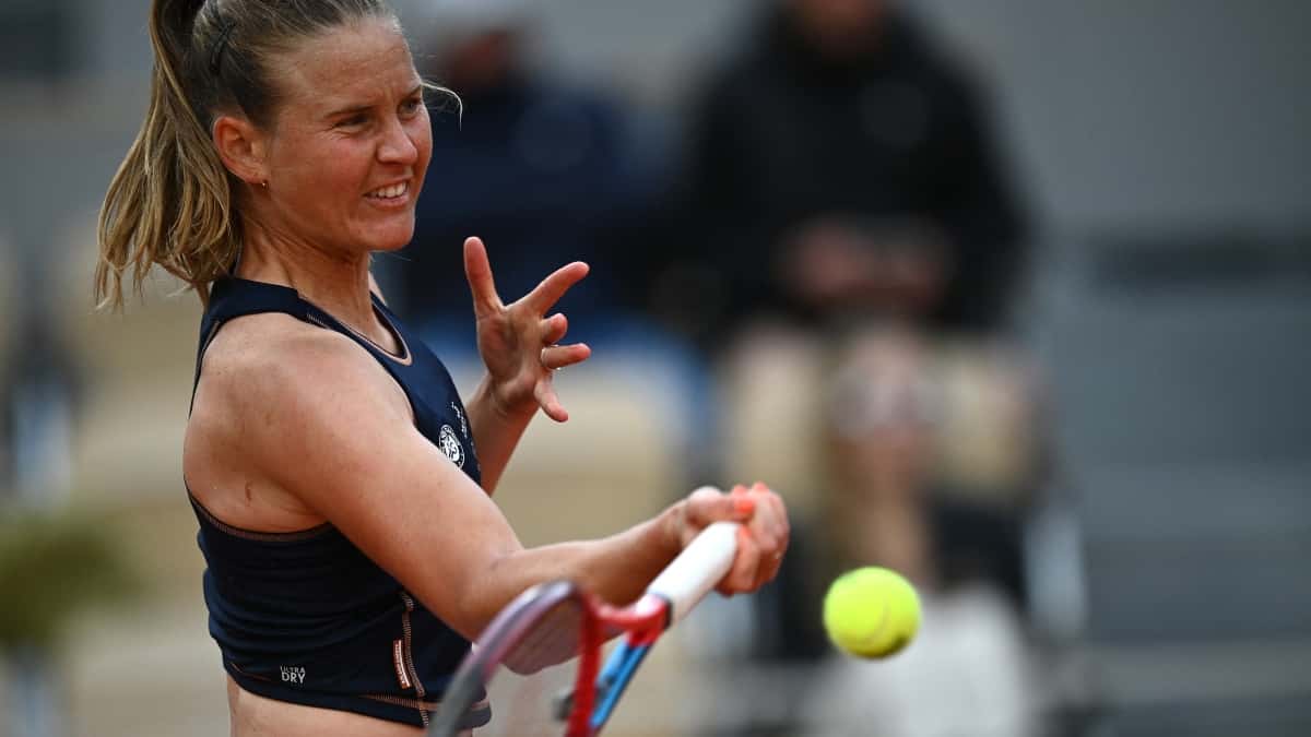 Tenista francesa Fiona Ferro denunció exentrenador por violación