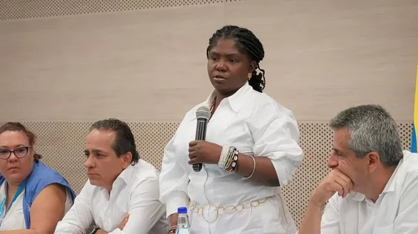 Francia Márquez explicó cómo funcionará el programa para los jóvenes en entornos de violencia