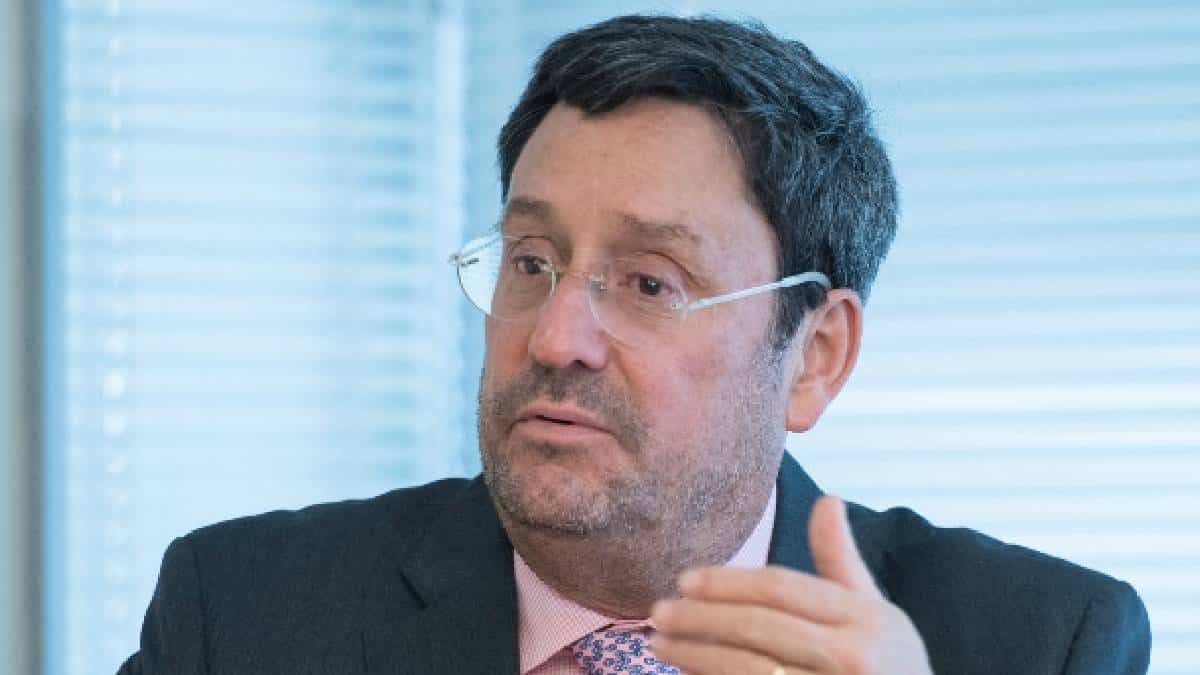 Francisco Santos pide acciones del gobierno frente a rusos en Colombia