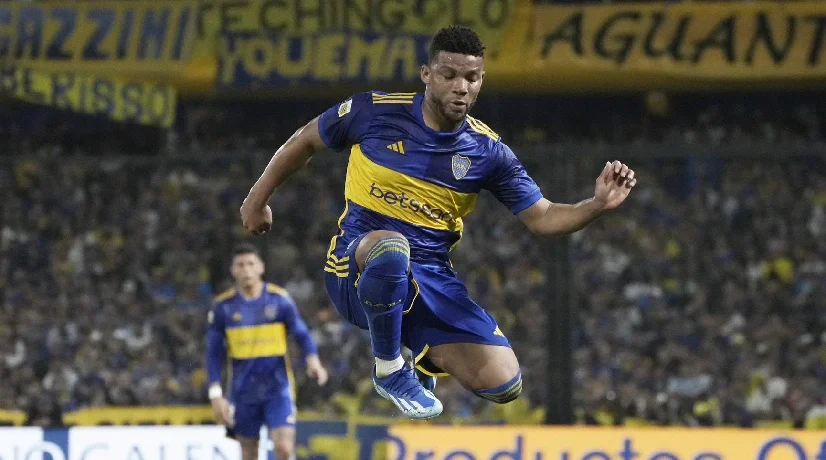 ¿Qué futbolistas colombianos han ganado la Copa Libertadores con clubes extranjeros?