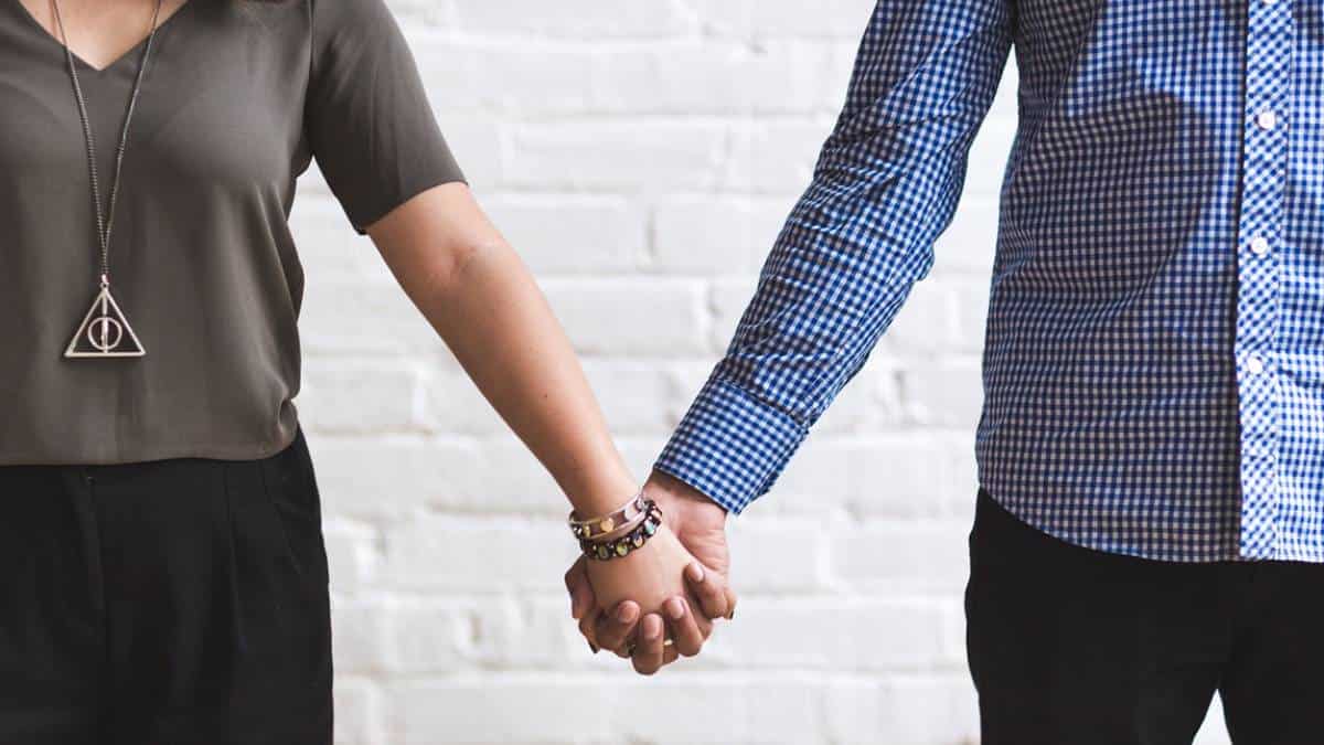 ¿Influye la crianza de una persona en sus relaciones interpersonales?