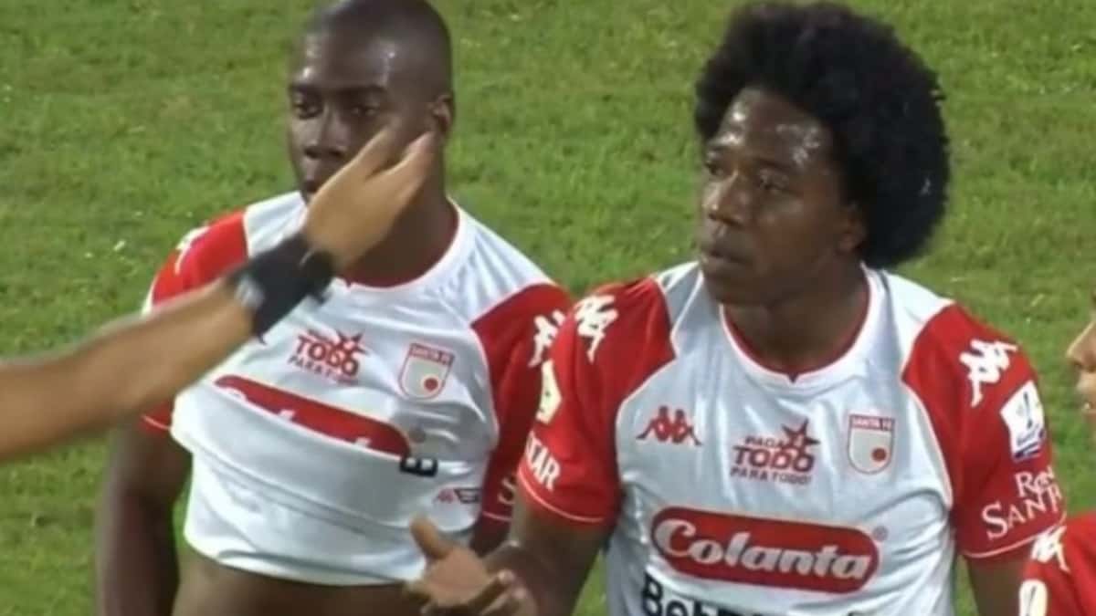 Geisson Pera mostró su miembro en Jaguares 2-1 Santa Fe