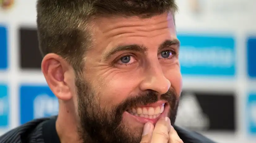Gerard Piqué da explicaciones tras la fotografía donde estaría coqueteando con un hombre