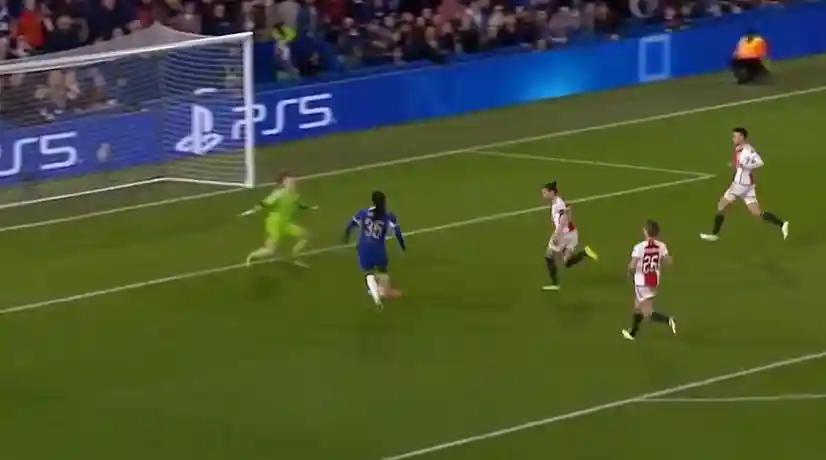 Exquisita definición: Mayra Ramírez anotó y puso al Chelsea más cerca de la semifinal de Champions