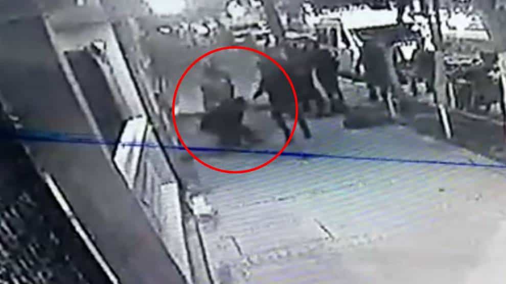 En video quedó registrado brutal ataque a un joven de 19 años en Bogotá