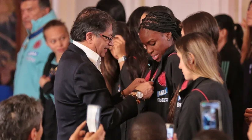 ¿Cumplirá? Gustavo Petro dio a conocer el presupuesto del Gobierno para el fútbol femenino