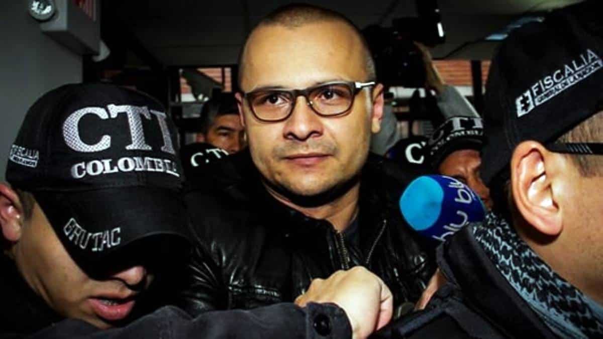 Otorgan libertad condicional al hacker Andrés Fernando Sepúlveda