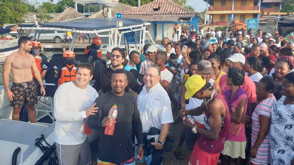 Hallan a grupo de náufragos en Barú