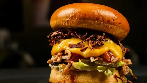 Burger Fest Tour 2024: ¡Hamburguesas a $15.000 en Bogotá y Medellín! Burger Fest Tour 2024: ¡Hamburguesas a $15.000 en Bogotá y Medellín!