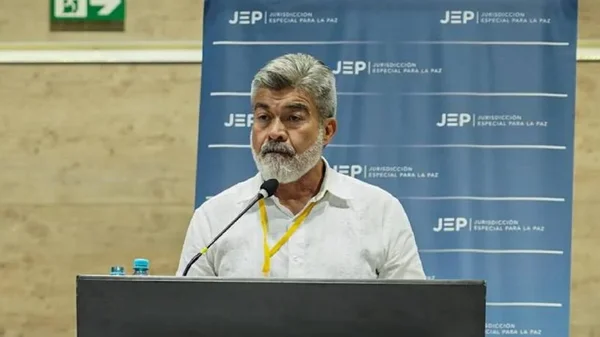 General (r) Henry Torres Escalante reconoció ante la JEP ser el autor de falsos positivos en Casanare General (r) Henry Torres Escalante reconoció ante la JEP ser el autor de falsos positivos en Casanare