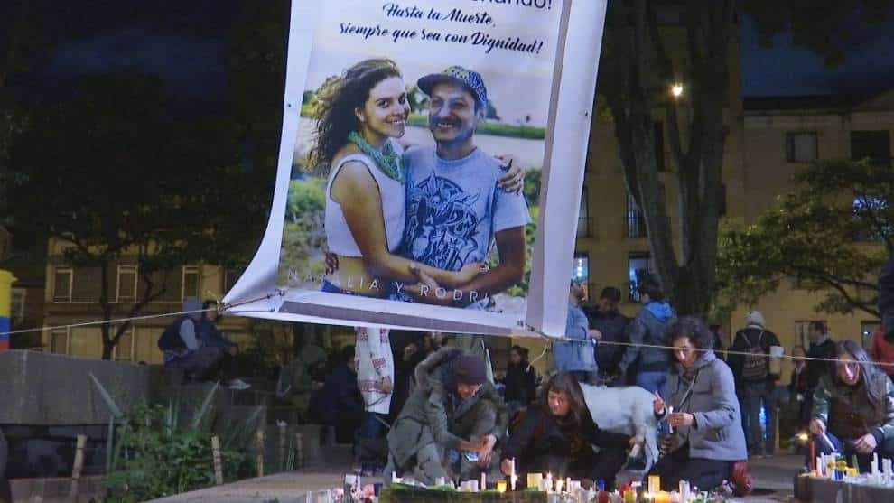 Homenaje en Bogotá a pareja asesinada en vía a Palomino, La Guajira