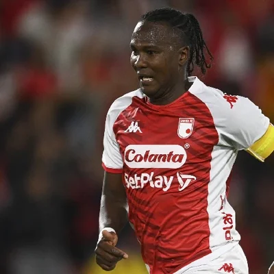 Hugo Rodallega dejó su futuro en el aire y preocupó a Santa Fe: 
