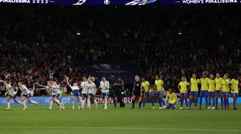 England gewann die Finalissima der Frauen, nachdem es Brasilien besiegt hatte