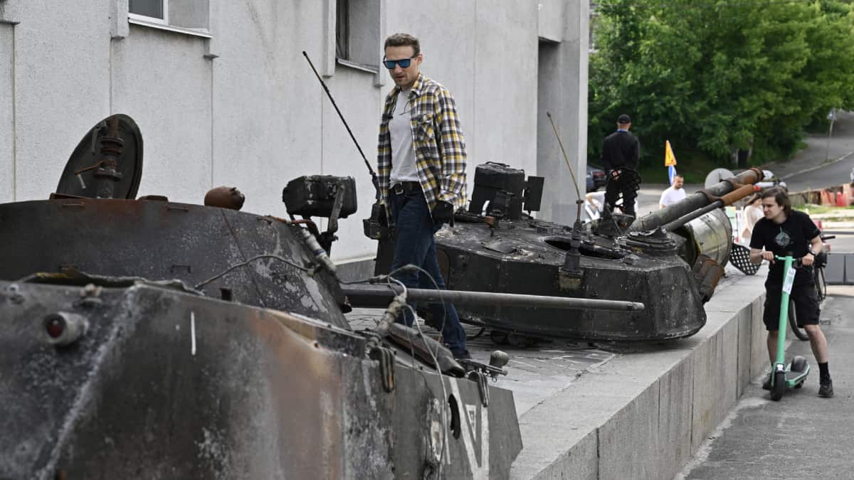 Exposición del Museo de Historia de Ucrania narra en tiempo real la guerra