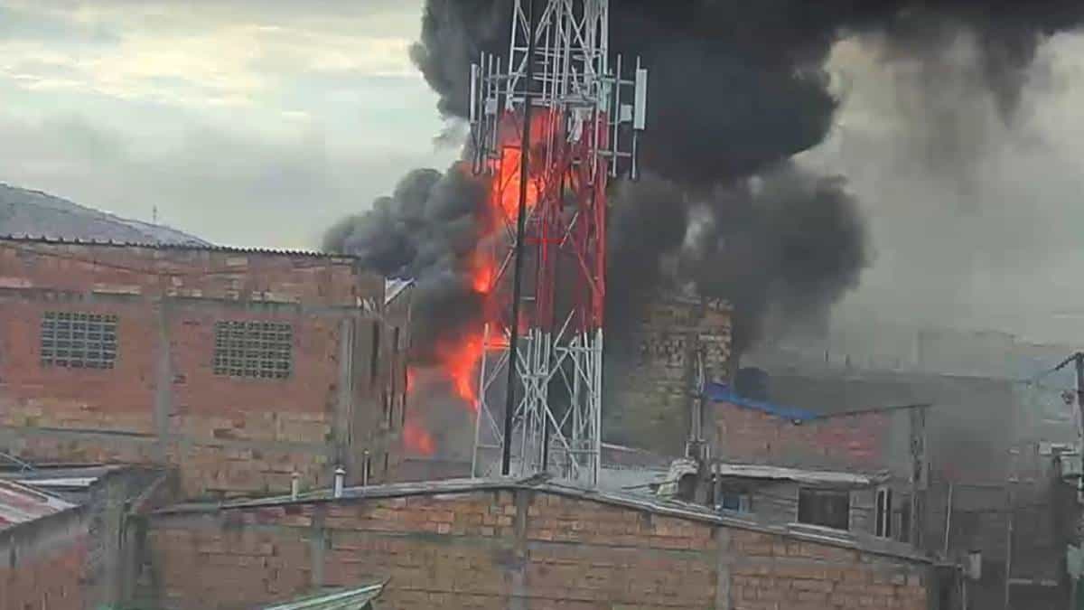 Incendio en Bogotá - Foto: Bomberos de Bogotá