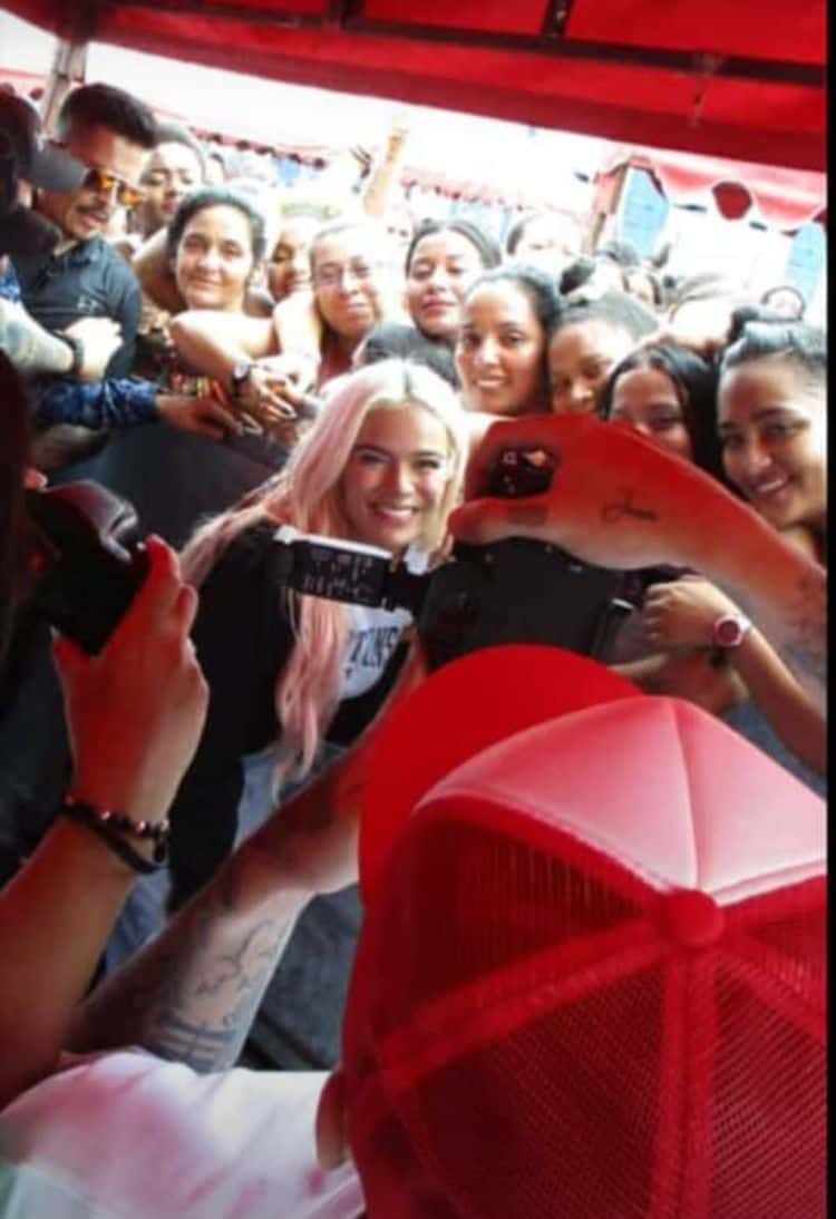 Foto: Karol G en la cárcel de mujeres de Ibagué